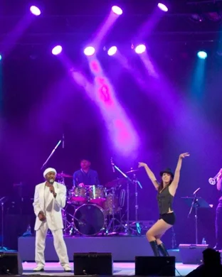 Live concert by Saxsquatch