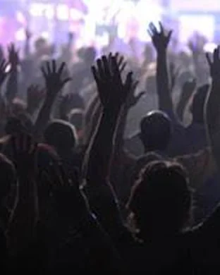 Live concert by Anne Wilson