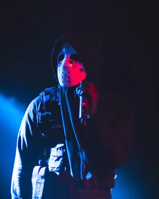 Live concert by Diggy Graves