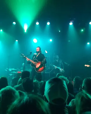 Live concert by Lord Huron