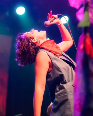 Sammy Rae and The Friends